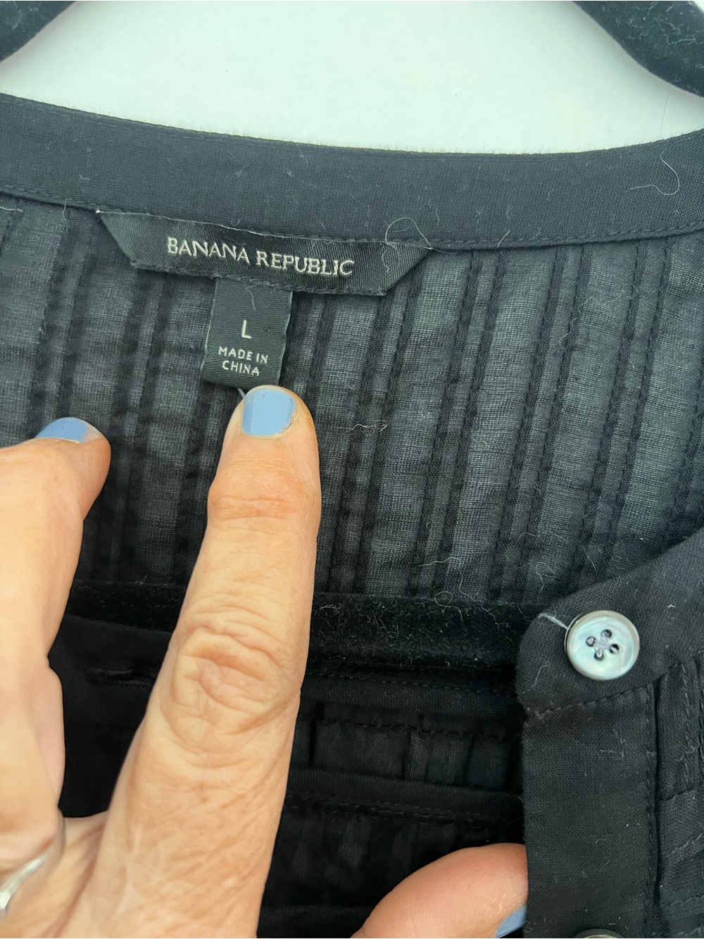 Banana Republic Black Smocked Button-Front Blouse - Picture 4 of 5